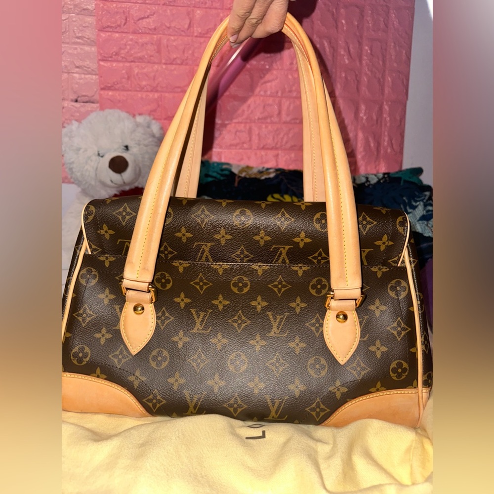 Authentic Louis Vuitton Monogram Beverly GM Bag - Picture 7 of 17